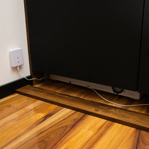 Shelly-Flood-Gen4-usage-indoor-05 Shelly-Flood-Gen4-usage-indoor-05